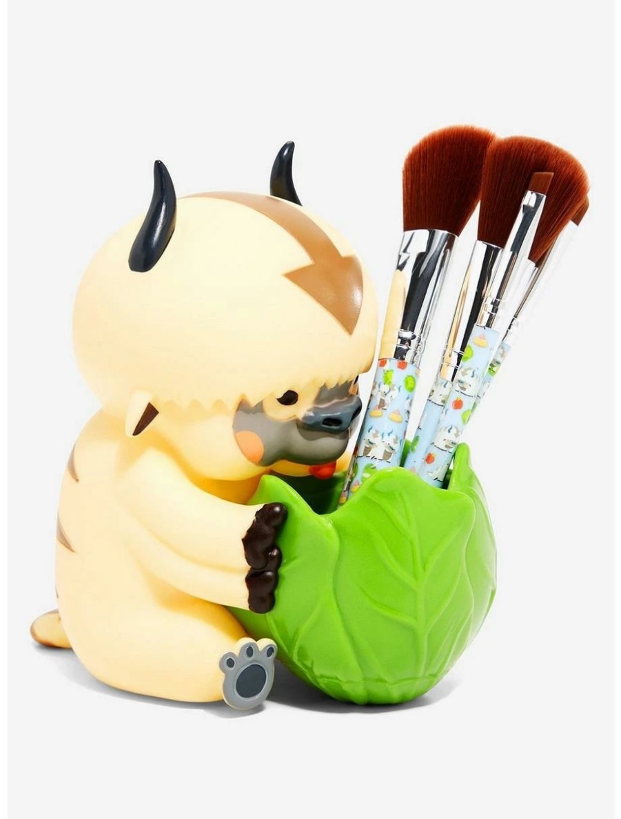 * Beauty Avatar: The Last Airbender Appa & Cabbage Makeup Brush Set Boxlunch Exclusive | Beauty